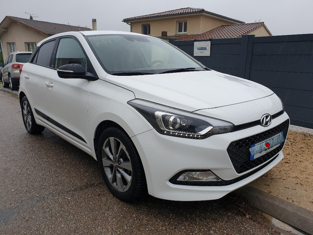Vendeur de voiture d'occasion Commercy